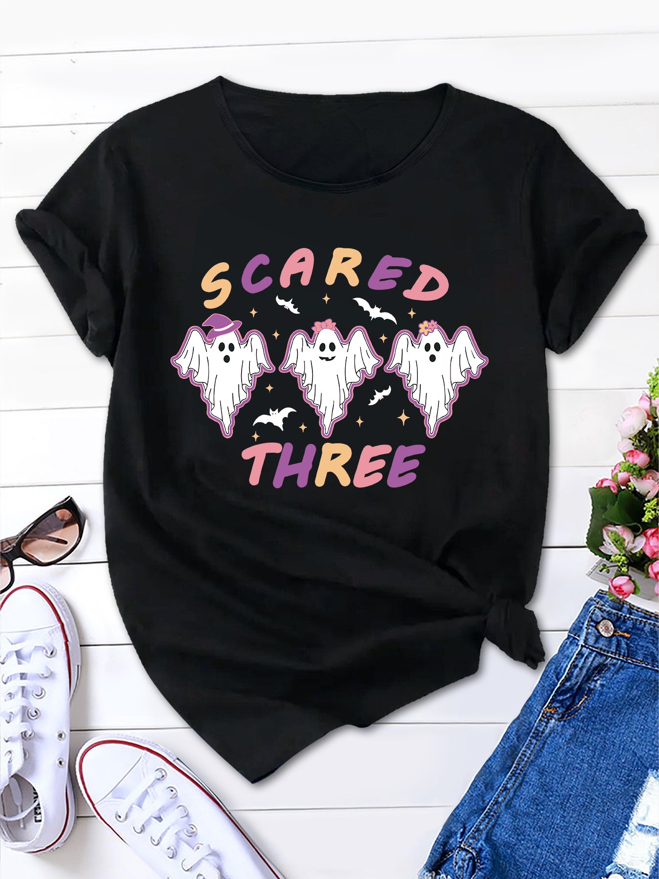 Women's Short Sleeve Tee with Scared Three Print