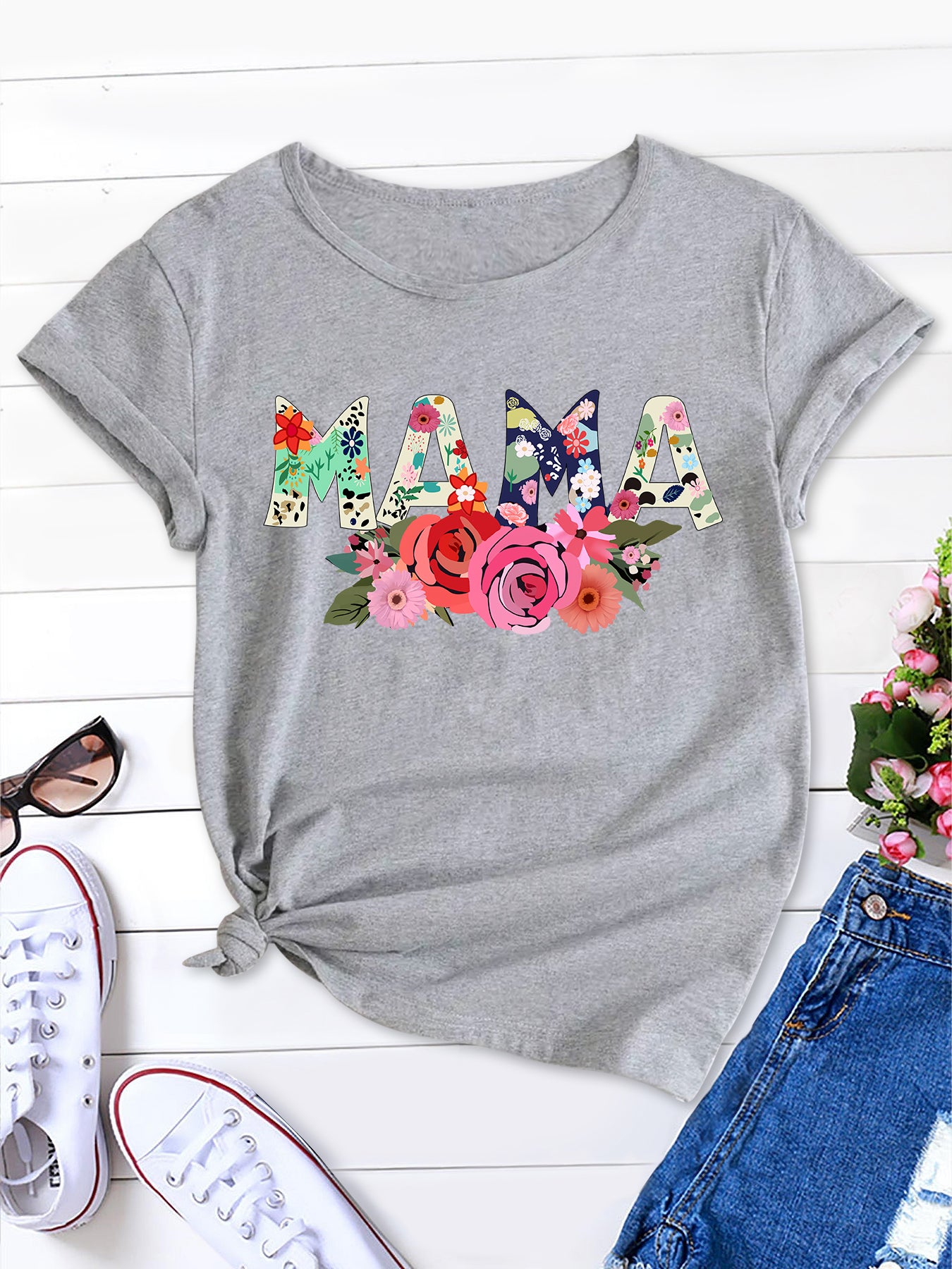 Floral & Letter MAMA Print T-Shirt，Summer Blossom MAMA Print Tee，Gift-worthy Style