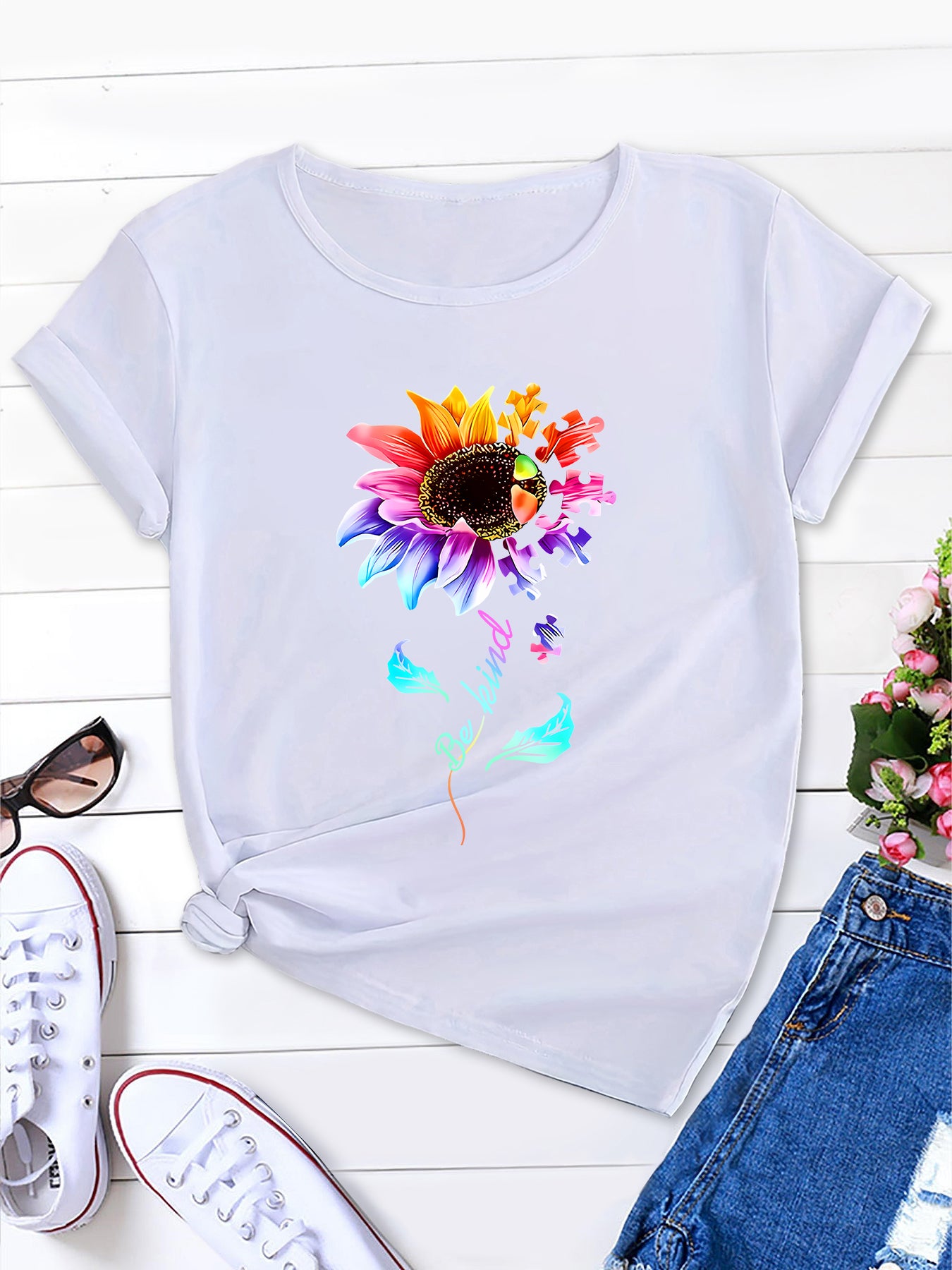 Stylish Gradient Flower Tee, Round Neck Women's Short Sleeve Shirt