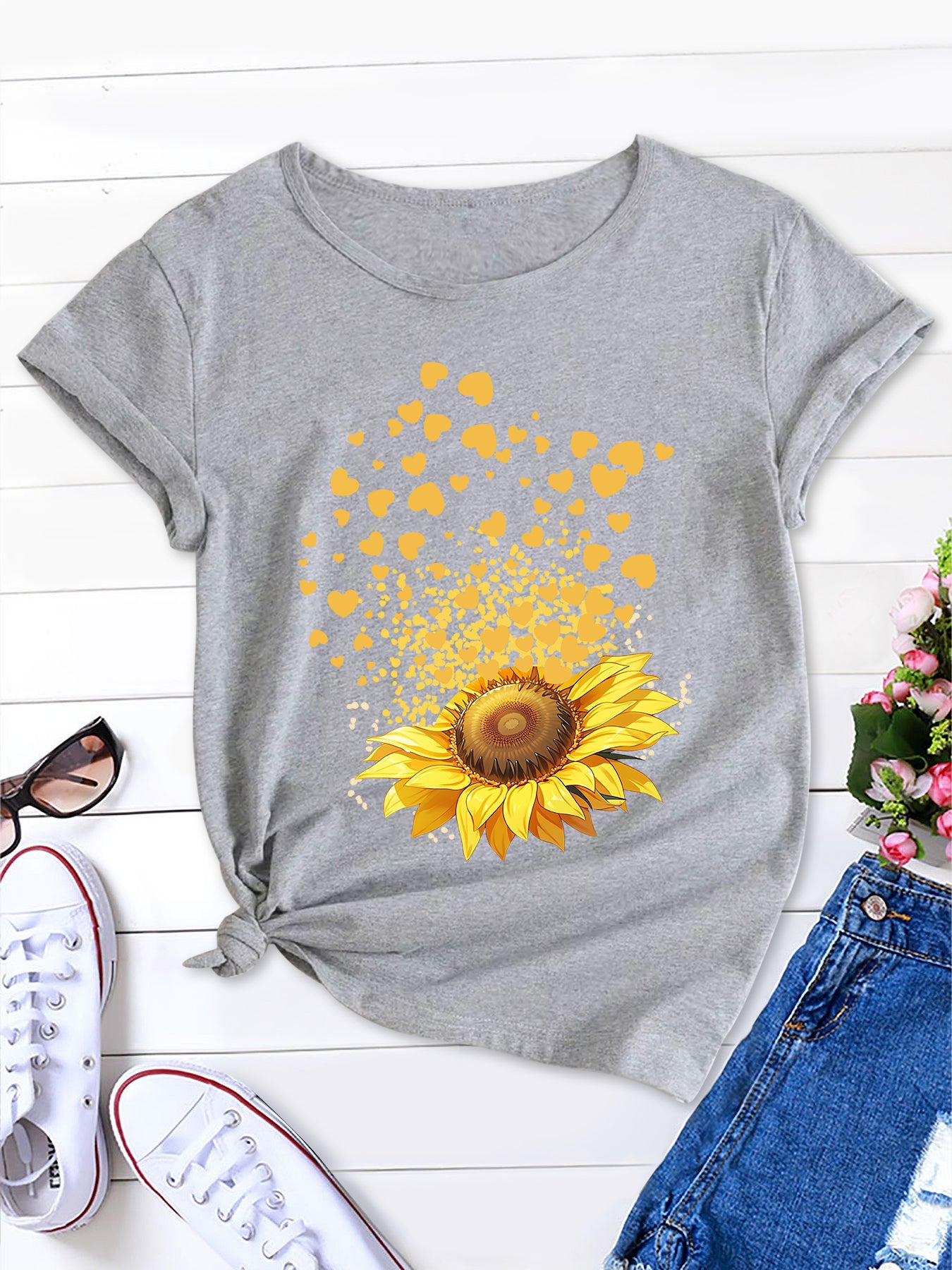 Love and Sunflower Print Crew Neck T-Shirt, Women's Summer Short Sleeve Top