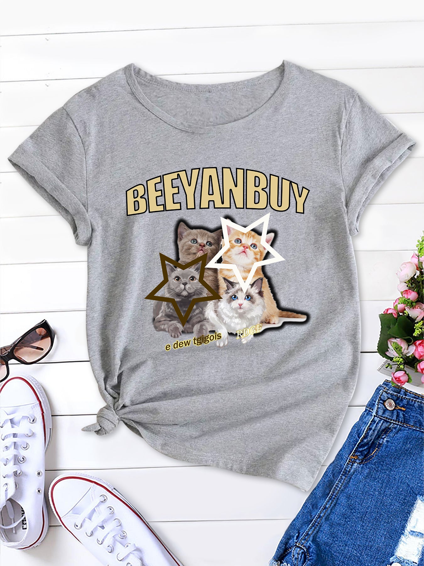 Kitty Chic Cartoon Trend Cute Short Sleeve Graphic Tee for Women, Summer Fashion