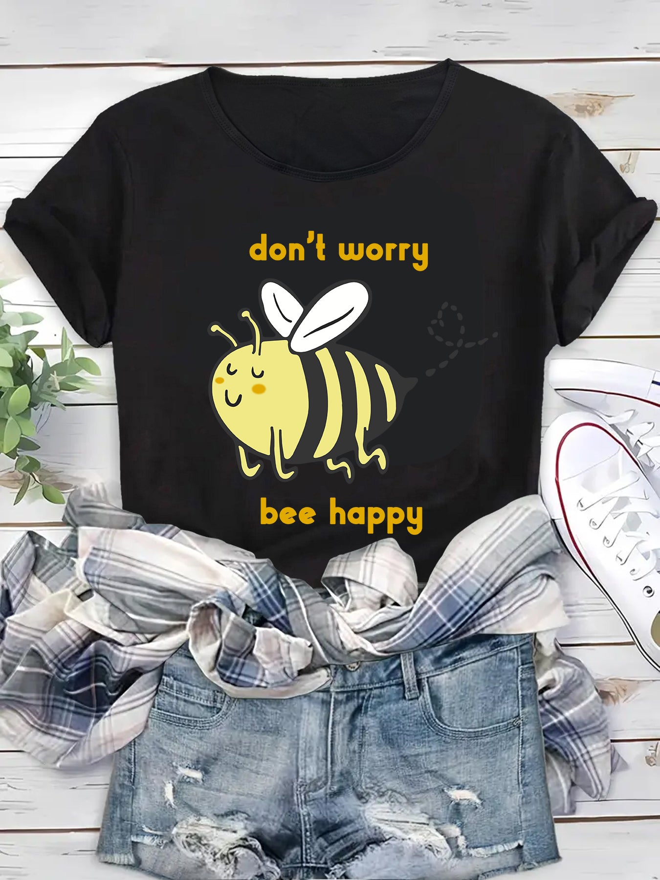 Sweet Honeybee Print Crew Neck T-Shirt, Casual Short Sleeve Blouse for Spring & Summer