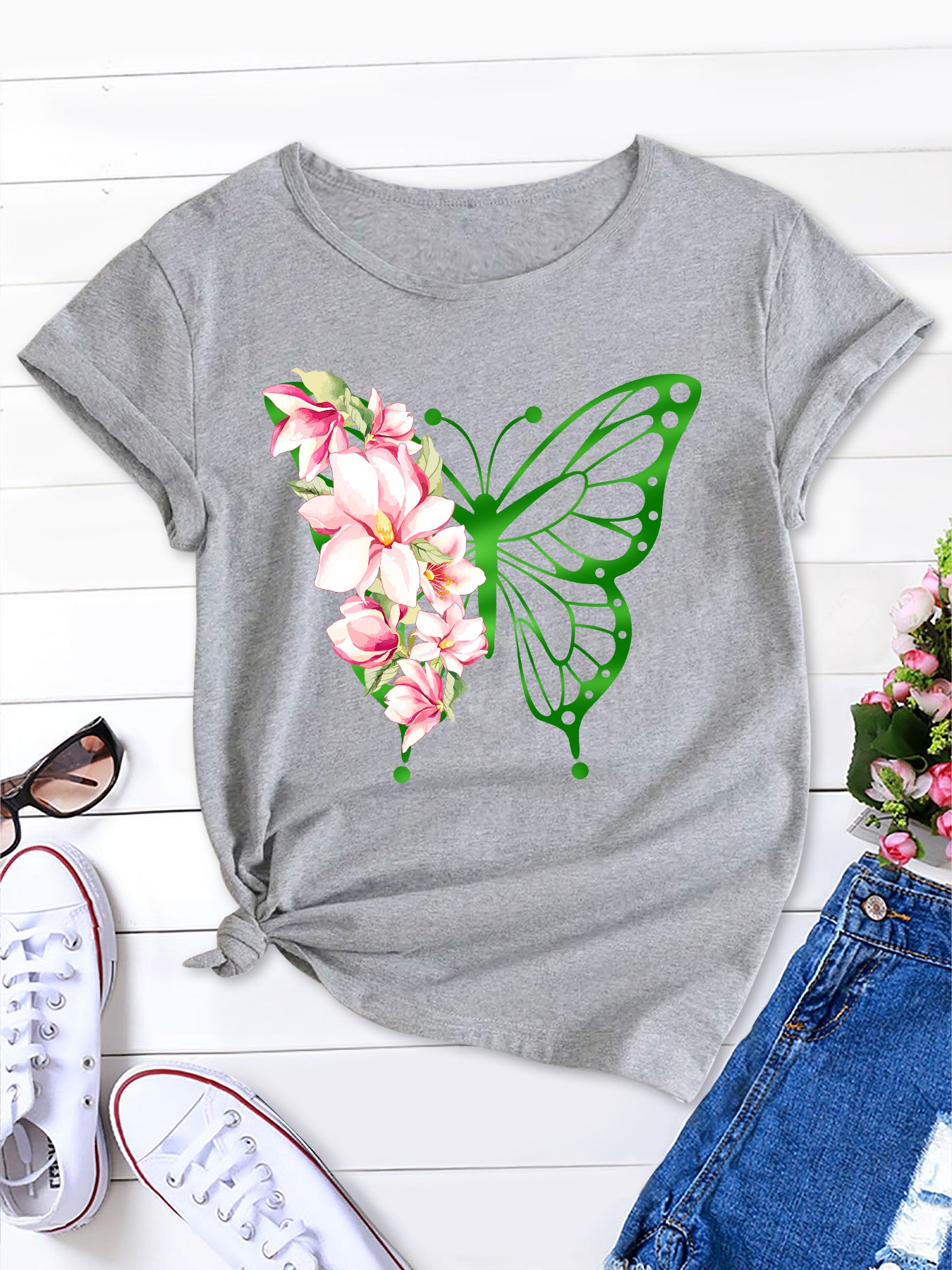 Stylish Butterfly Print Sports T-shirt Round Neck Casual Loose Fit Summer Workout Top